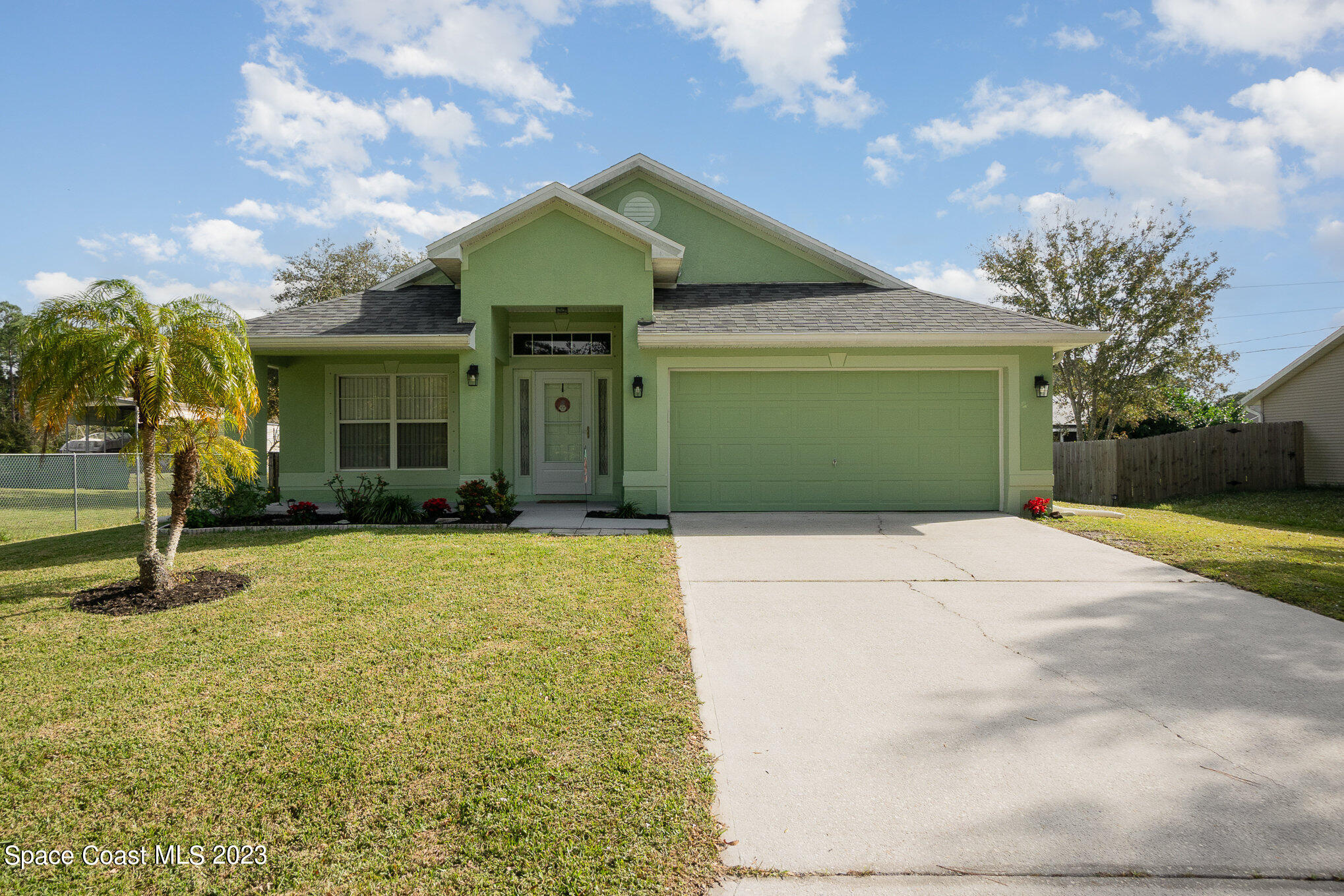 1124 Sapphire Street SE Palm Bay FL 32909