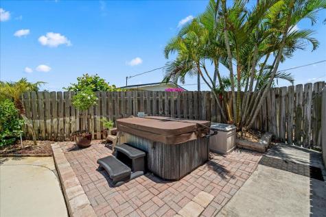 1585 Salmon Street Merritt Island FL 32952