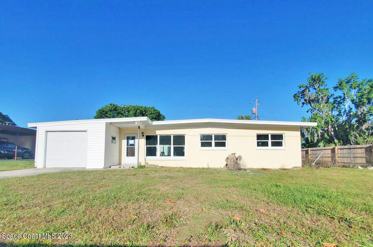 1010 S Park Avenue Titusville FL 32780