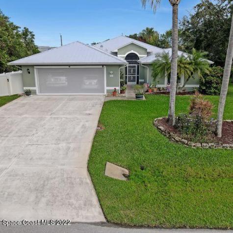 966 Flamingo Avenue Sebastian FL 32958