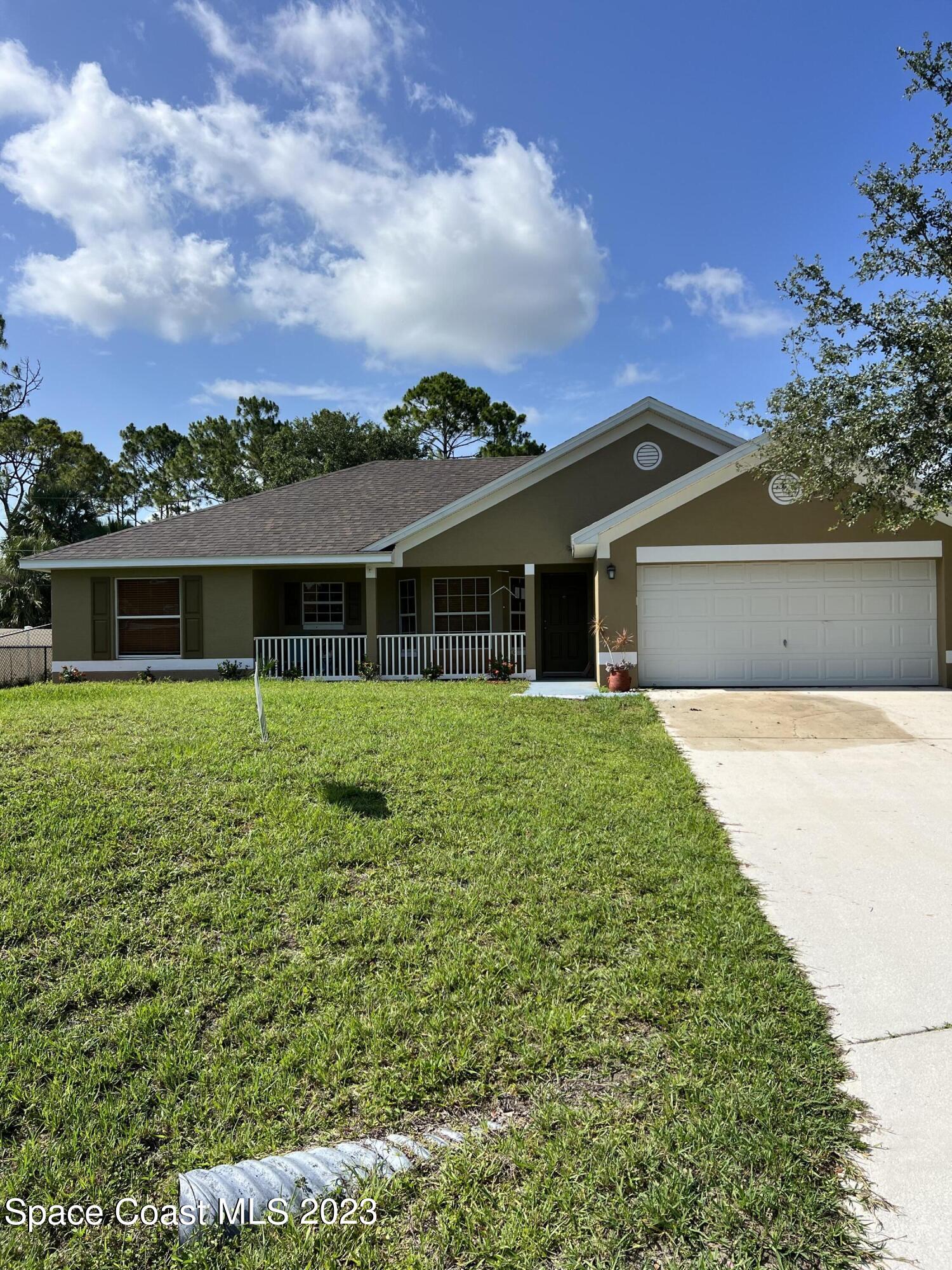 1721 Nandina Court NW Palm Bay FL 32907