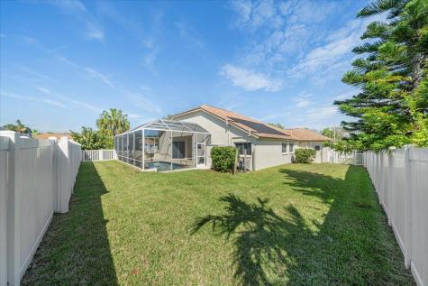4446 Montreaux Avenue Melbourne FL 32934