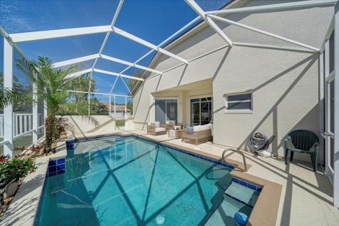 4446 Montreaux Avenue Melbourne FL 32934