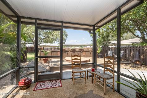250 Applewood Circle Melbourne FL 32940