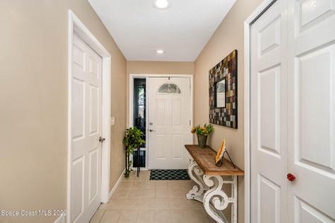 250 Applewood Circle Melbourne FL 32940