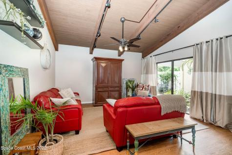 250 Applewood Circle Melbourne FL 32940