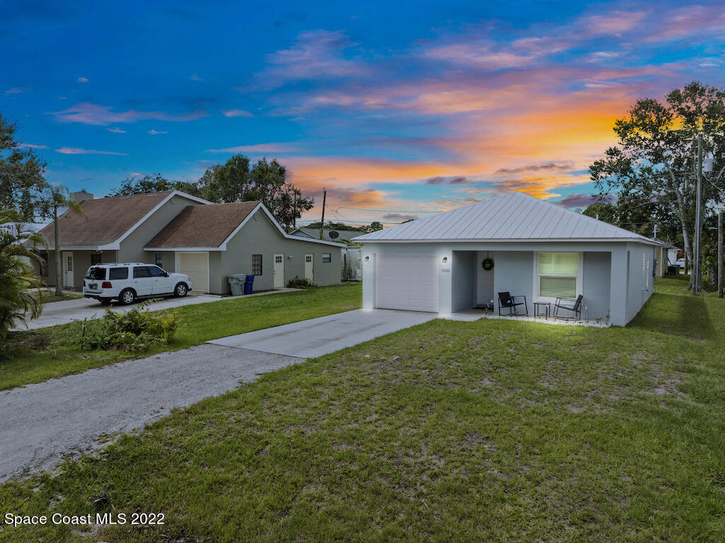 1525 19th Avenue SW Vero Beach FL 32962