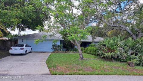 1083 Pineapple Avenue NE Palm Bay FL 32905