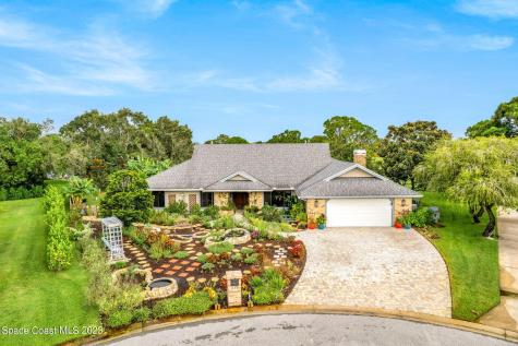 517 La Costa Court Melbourne FL 32940