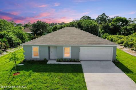 1255 Valencia Street SE Palm Bay FL 32909