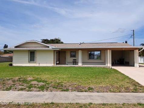 872 Faith Street NE Palm Bay FL 32905