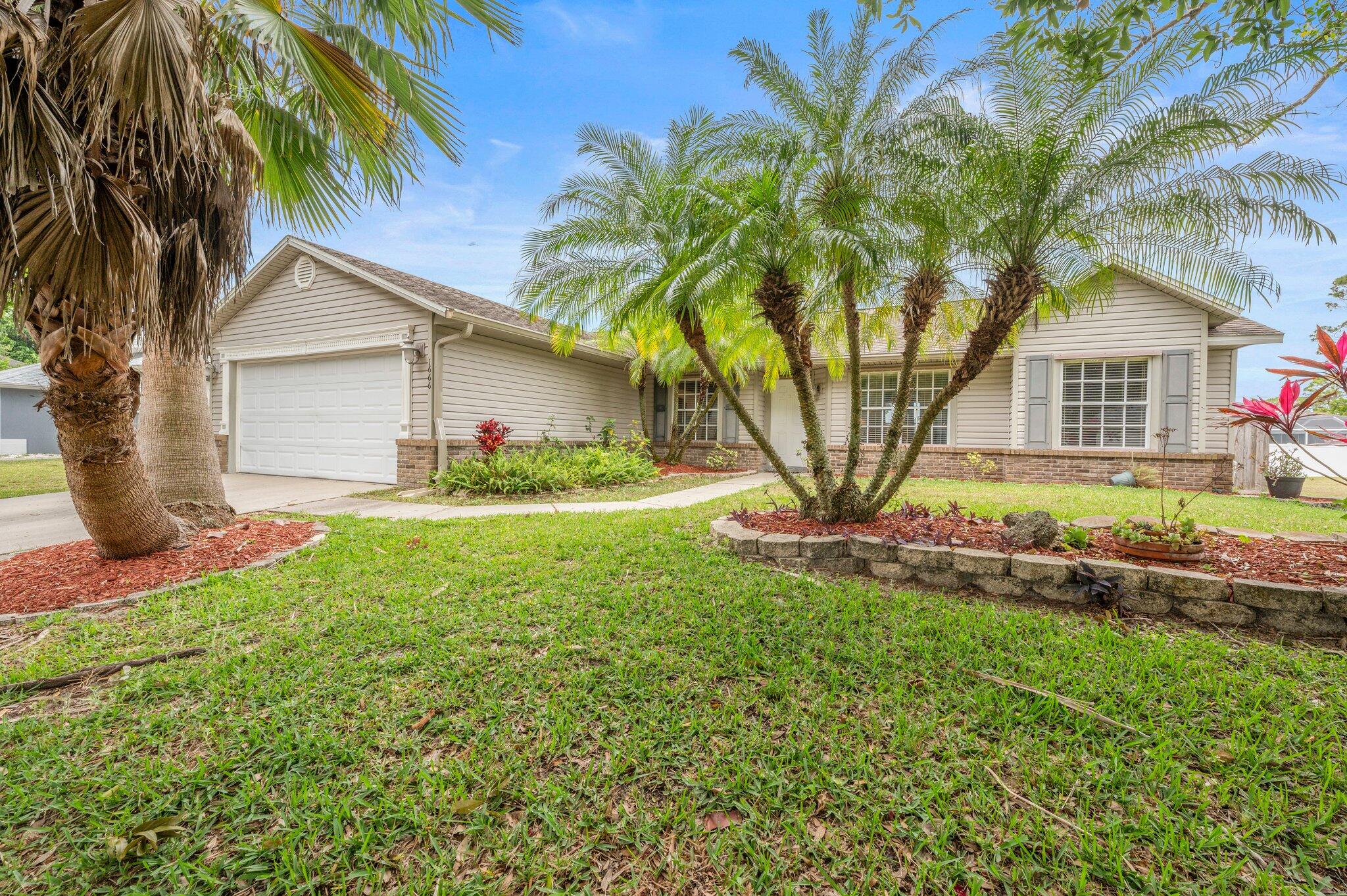 1666 Glencove Avenue NW Palm Bay FL 32907