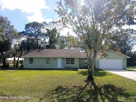 966 Zamora Street SE Palm Bay FL 32909