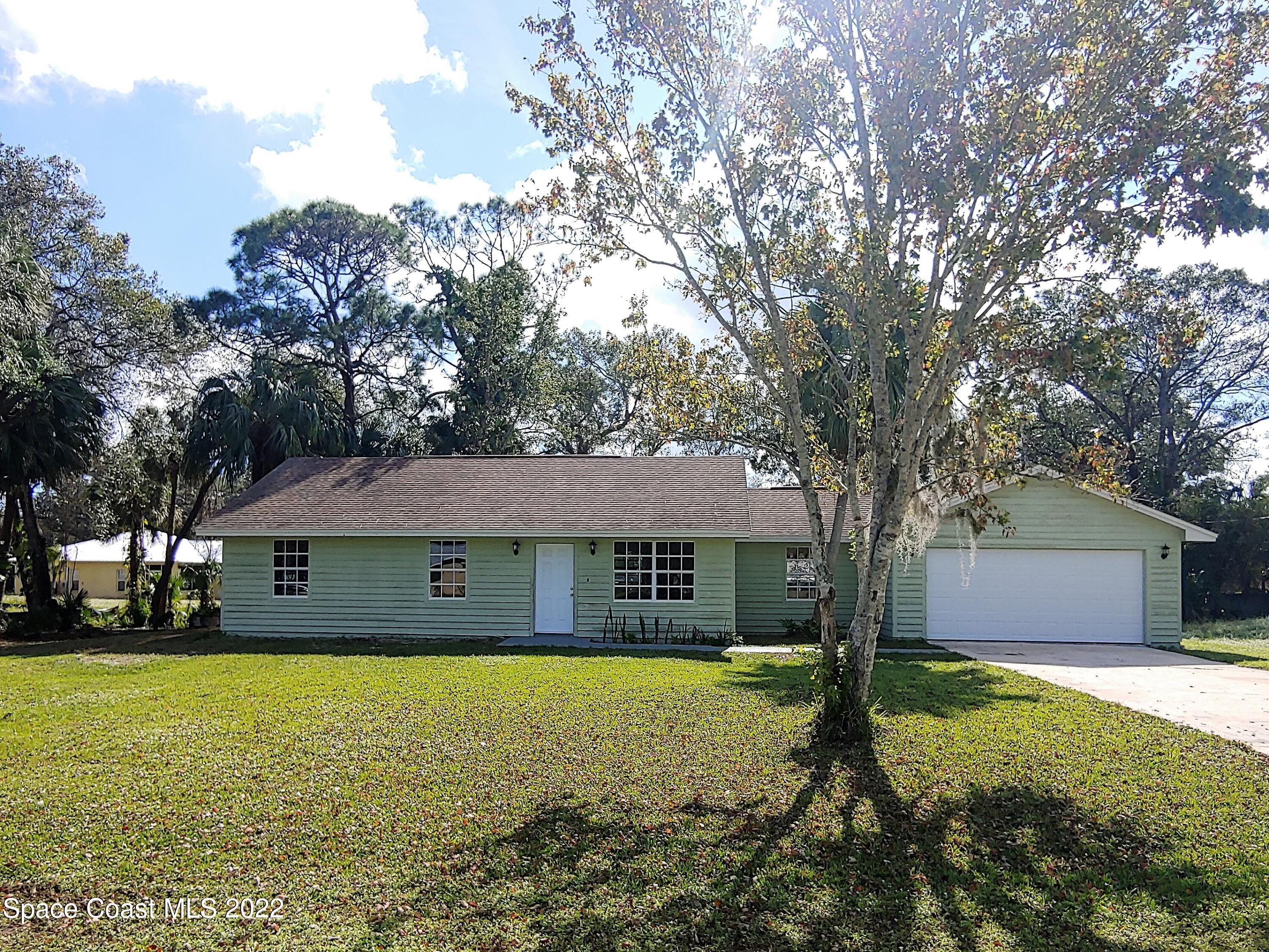 966 Zamora Street SE Palm Bay FL 32909