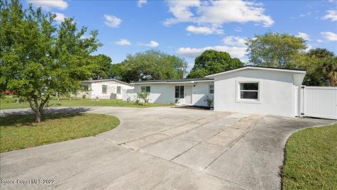 484 Kennwood Avenue Merritt Island FL 32952
