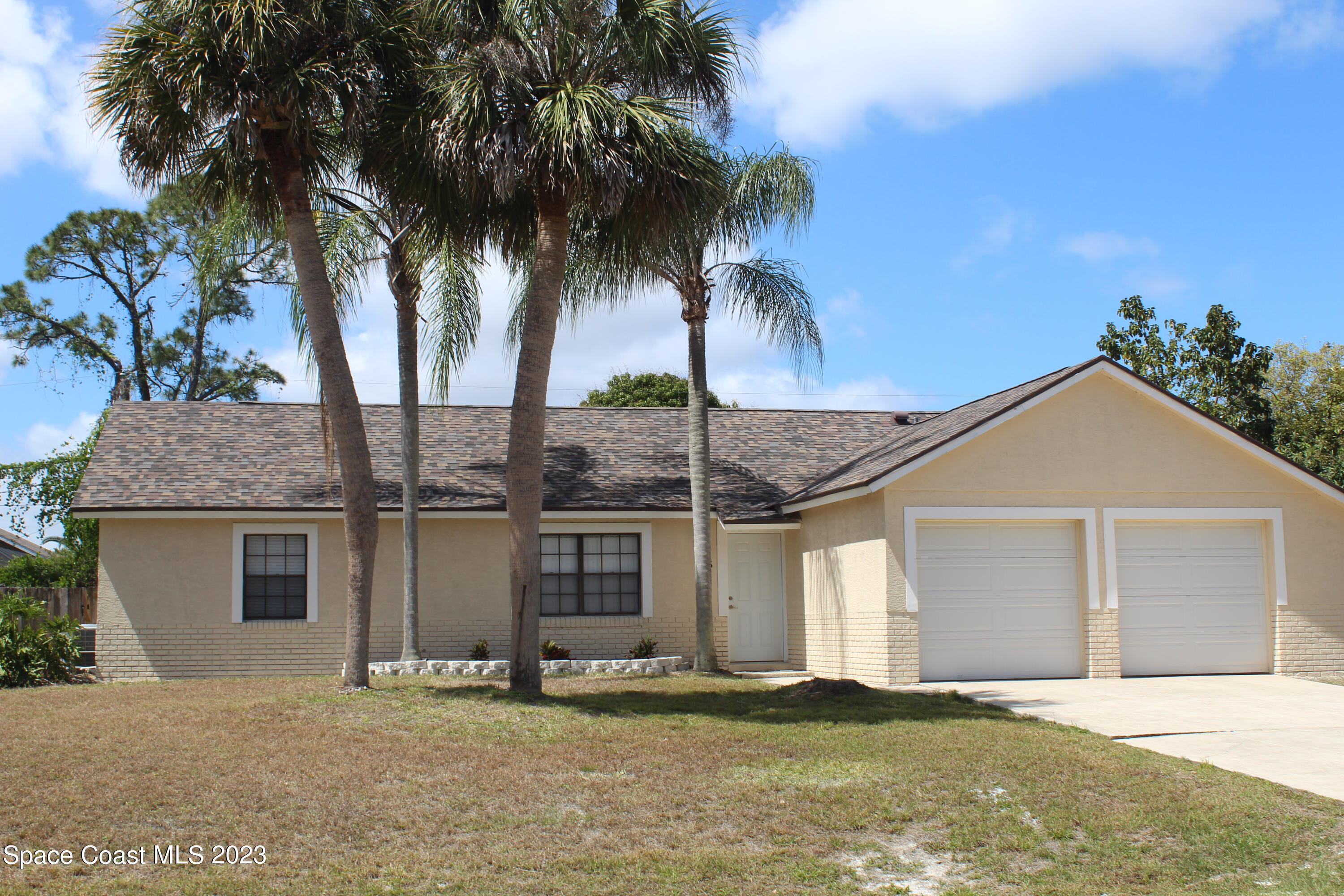556 Atlantic Avenue NE Palm Bay FL 32907