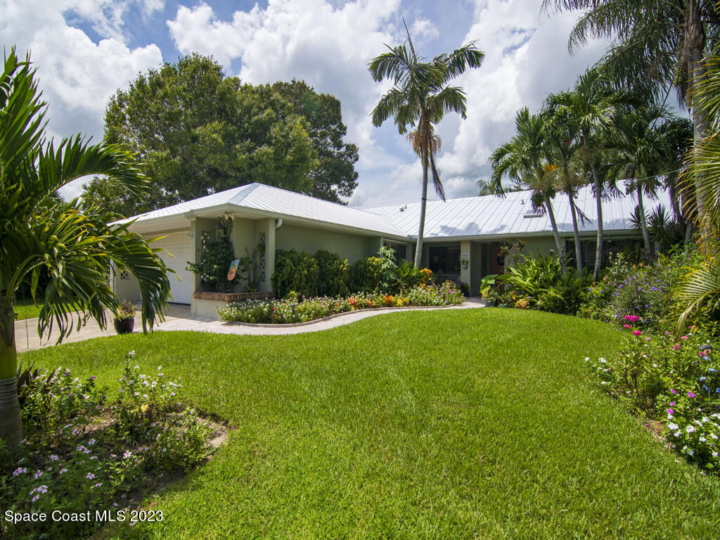 499 10th Court Vero Beach FL 32962