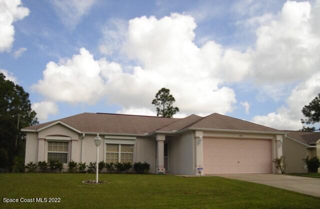 1661 Glenridge Street NW Palm Bay FL 32907