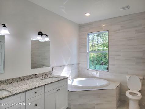 400 Treemont Avenue SW Palm Bay FL 32908