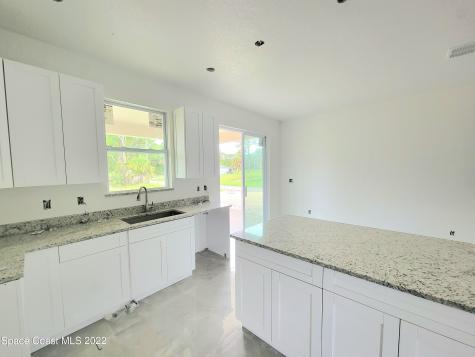 400 Treemont Avenue SW Palm Bay FL 32908