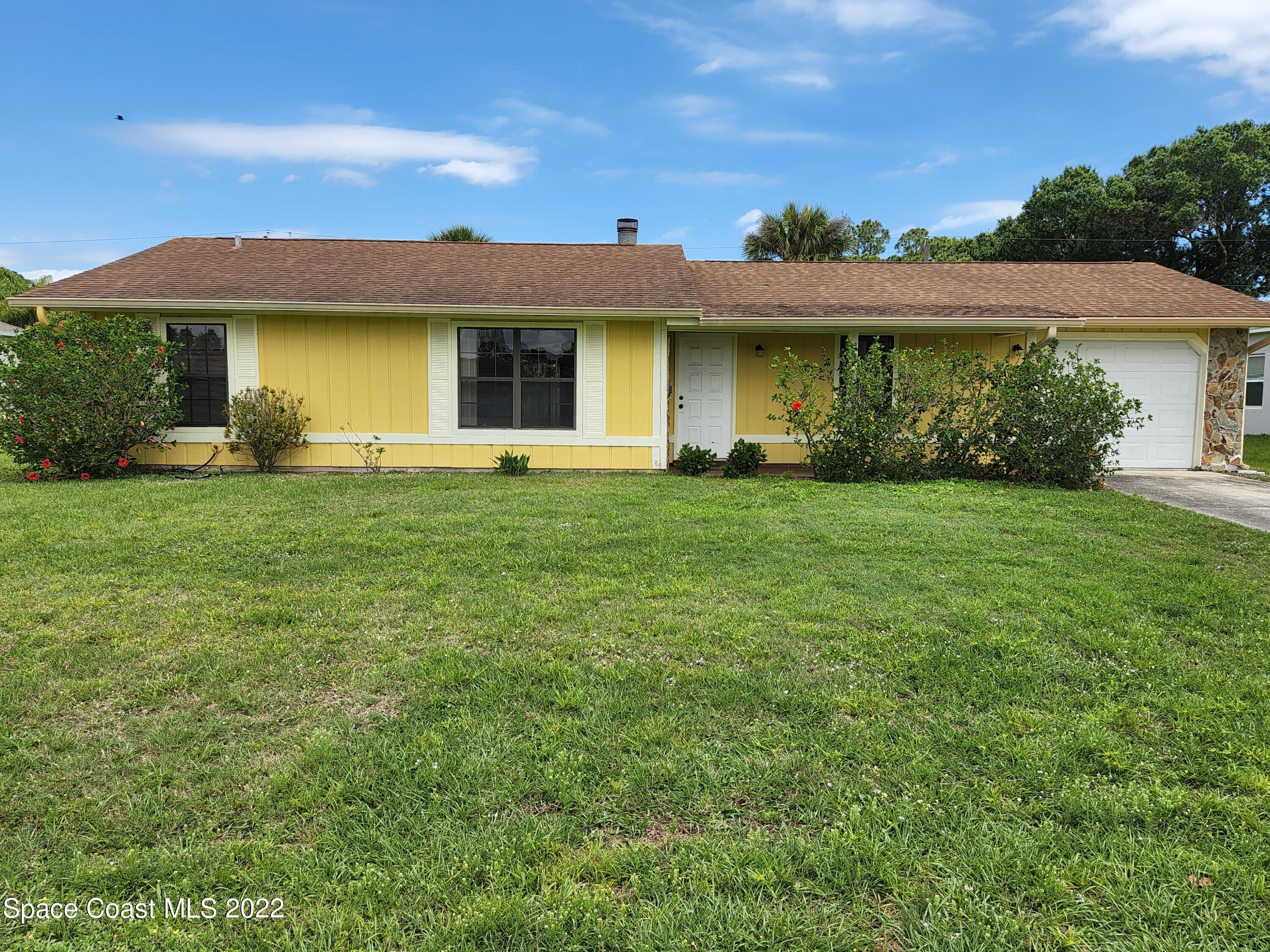 449 Americana Boulevard NW Palm Bay FL 32907