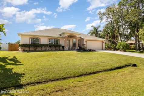 728 Munich Street NW Palm Bay FL 32907