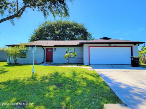 1990 Waverly Avenue SE Palm Bay FL 32909