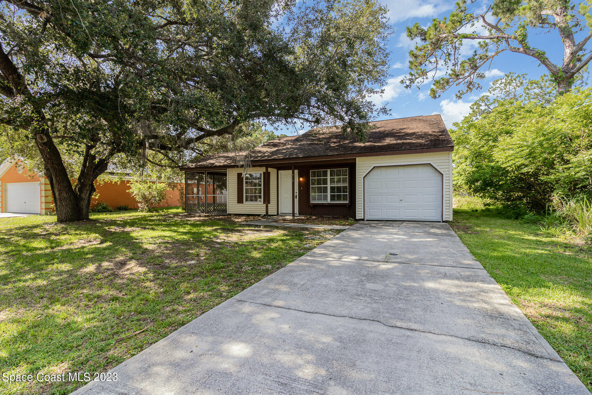 918 Pyracantha Street NW Palm Bay FL 32907
