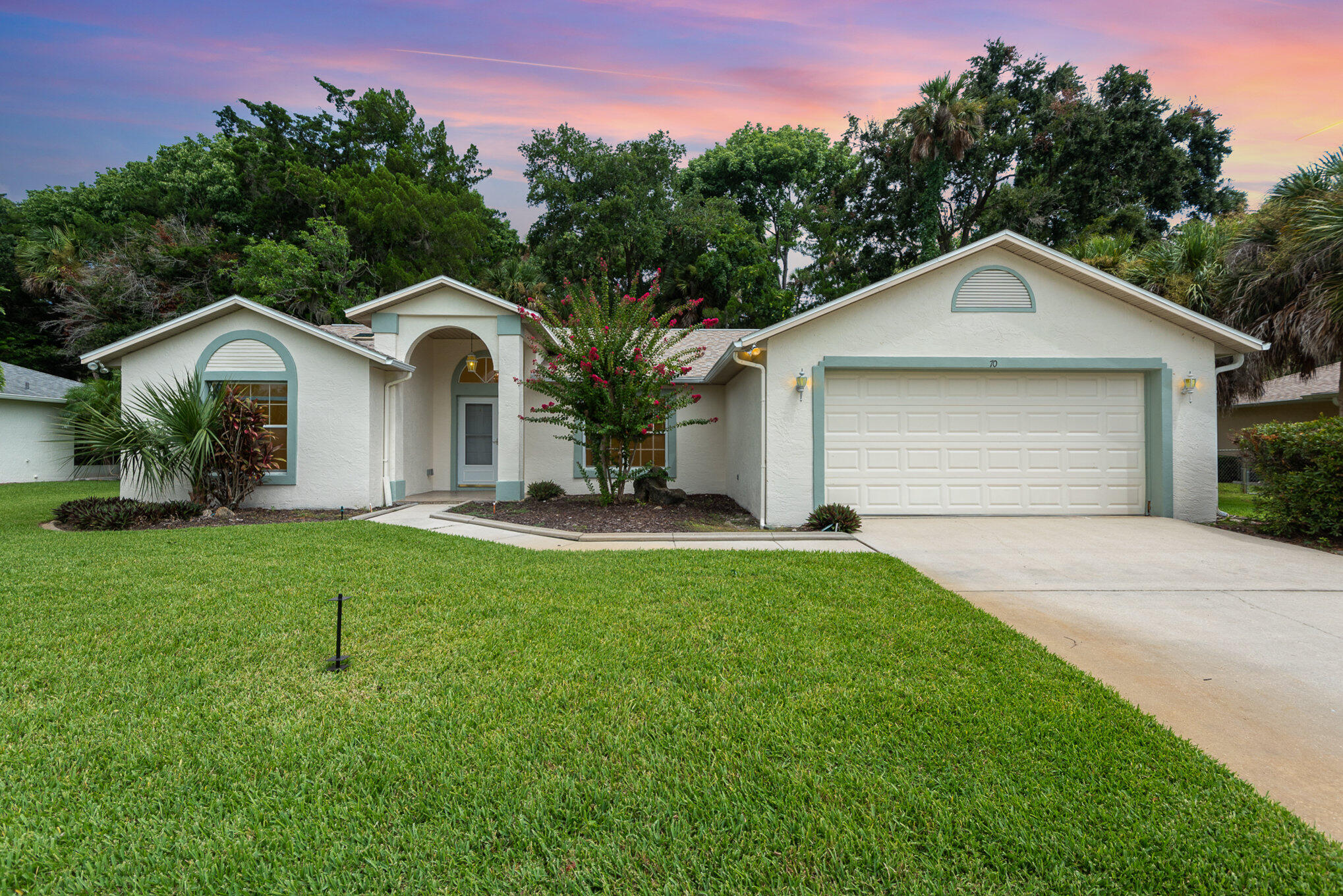 70 Old Sunbeam Drive South Daytona FL 32119