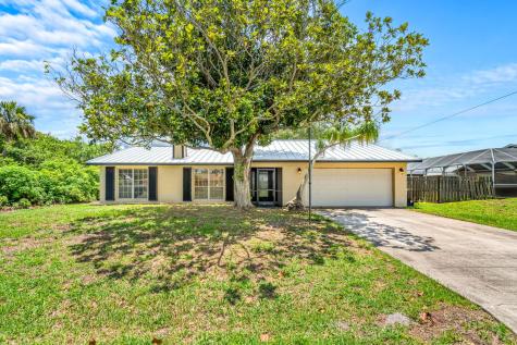 1948 Brookside Street NE Palm Bay FL 32907