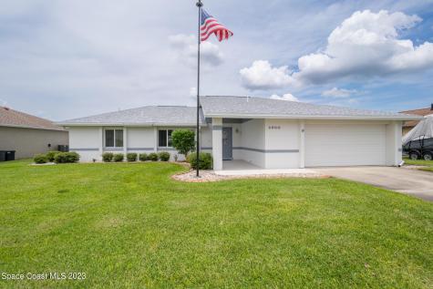 2800 Raintree Lake Circle Merritt Island FL 32953