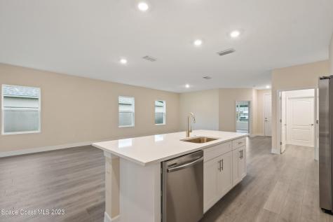 902 Salina Street SE Palm Bay FL 32909