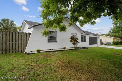 588 Audubon Avenue NE Palm Bay FL 32907