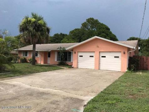 1300 S Tropical Trail Merritt Island FL 32952