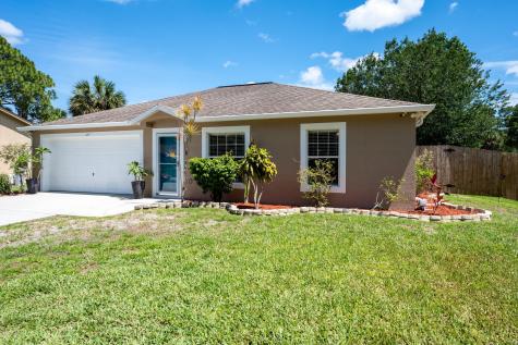 1051 Braddock Avenue SE Palm Bay FL 32909