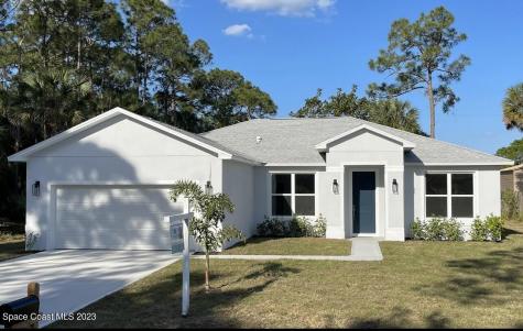1496 Fee Court SE Palm Bay FL 32909