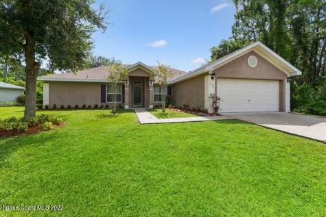 1733 Hayworth Circle NW Palm Bay FL 32907
