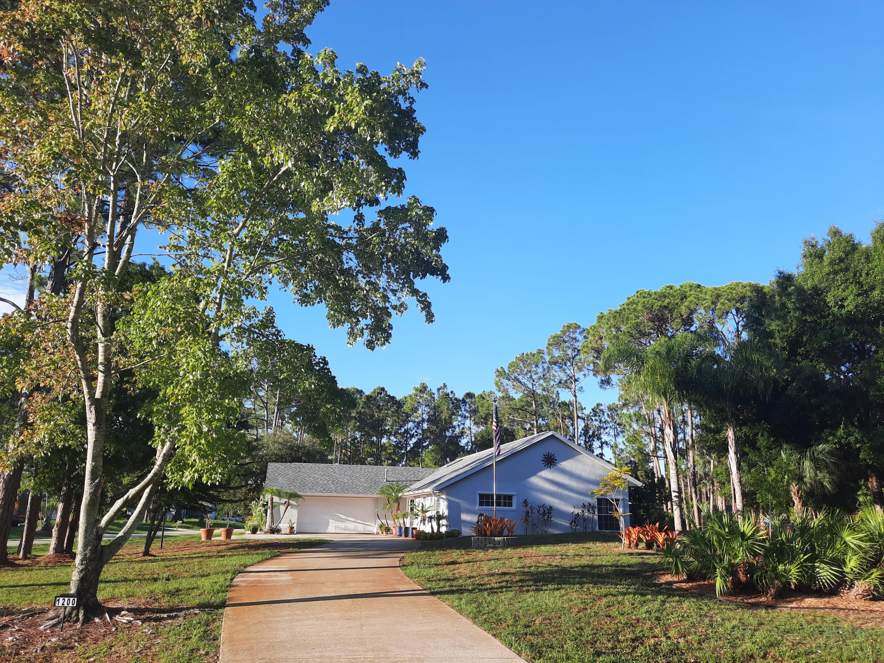 1200 Schayler Street SW Palm Bay FL 32908
