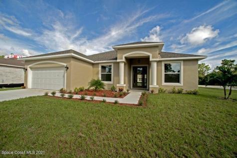 427 Wiltshire Avenue SW Palm Bay FL 32908