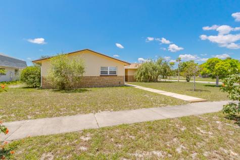 325 Trinidad Drive Satellite Beach FL 32937