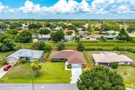 466 Karney Avenue NE Palm Bay FL 32907