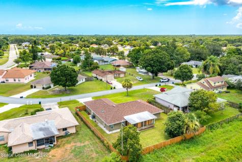 466 Karney Avenue NE Palm Bay FL 32907