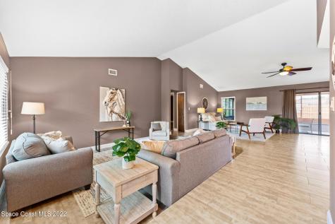 466 Karney Avenue NE Palm Bay FL 32907