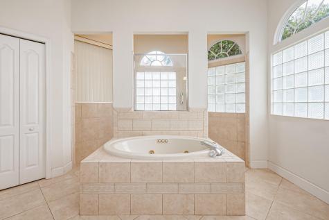 4300 Collingtree Drive Rockledge FL 32955