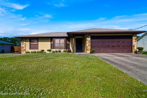 1679 Heartwellville Street NW Palm Bay FL 32907