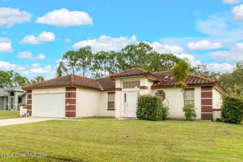 1100 Malone Street NW Palm Bay FL 32907