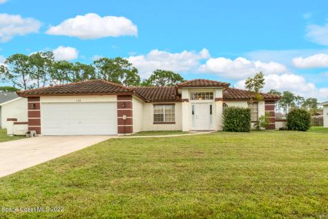1100 Malone Street NW Palm Bay FL 32907