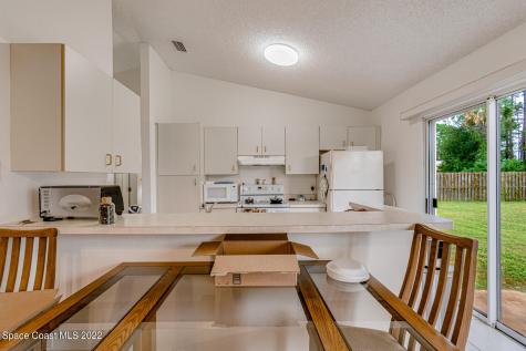 1100 Malone Street NW Palm Bay FL 32907