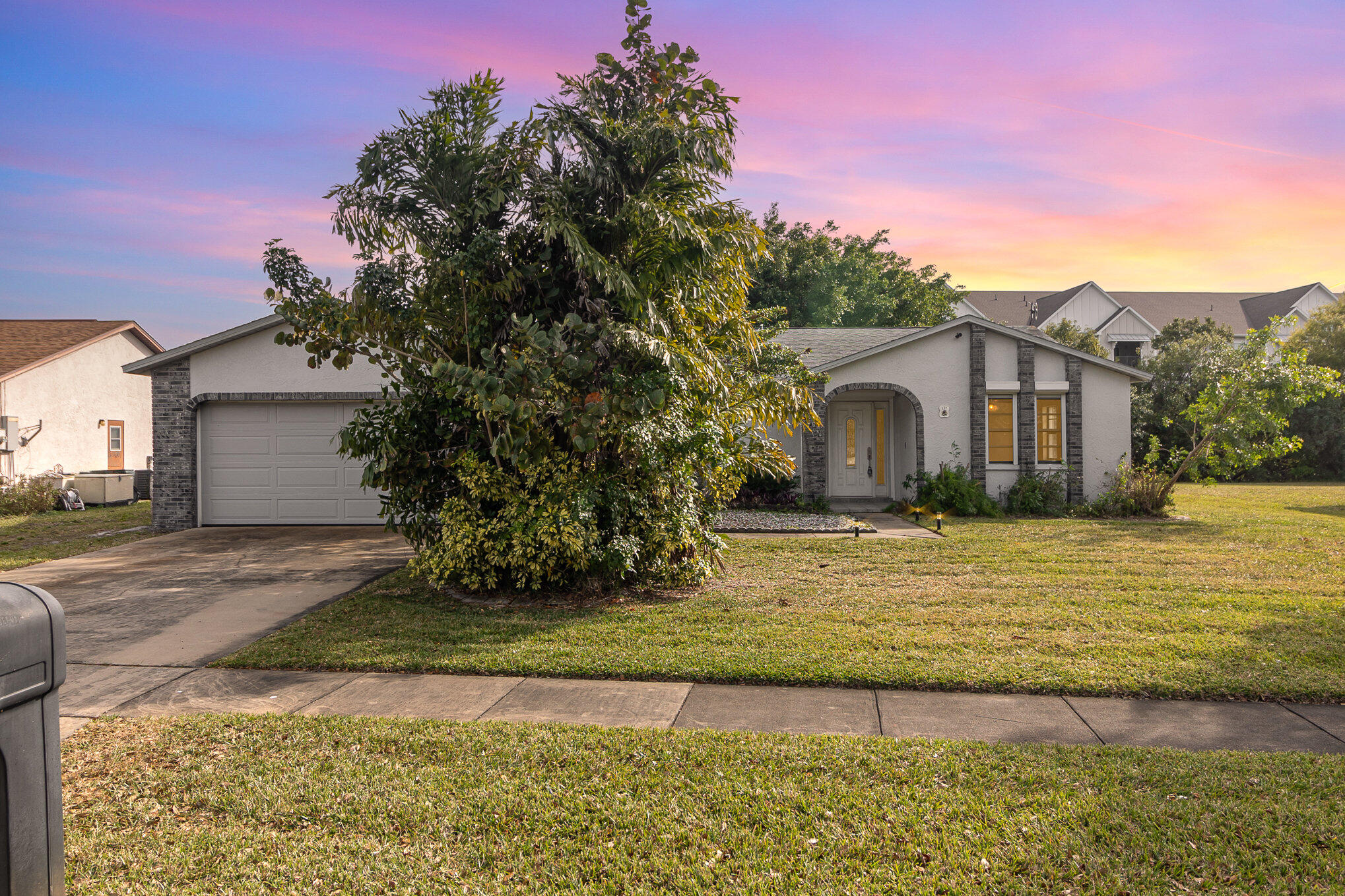 137 Cinnamon Lake Circle Melbourne FL 32901