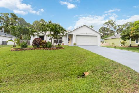 137 Dandridge Avenue NW Palm Bay FL 32907